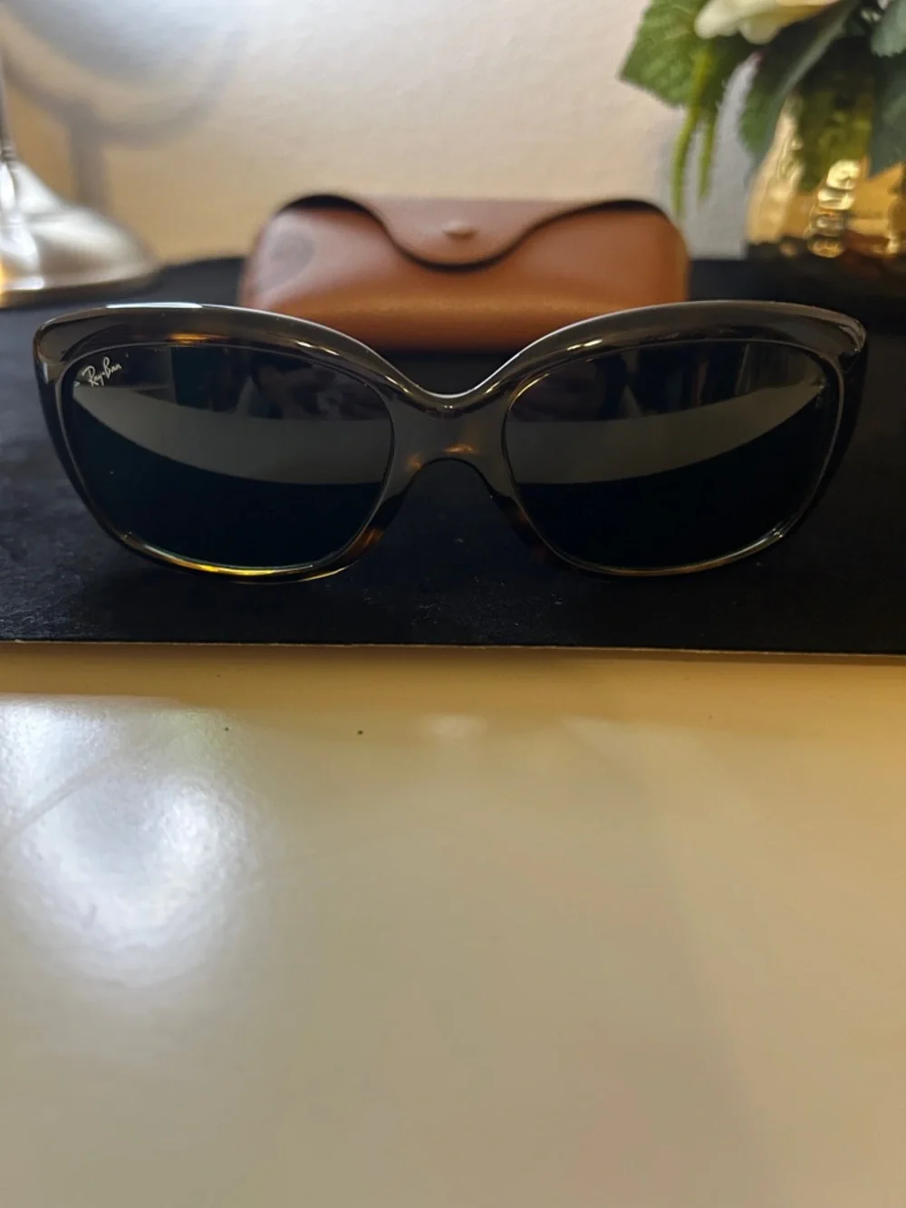 Ray-Ban Jackie Ohh Brown Tortoise Frame Sunglasses with Green Lenses - Picture 6 of 10